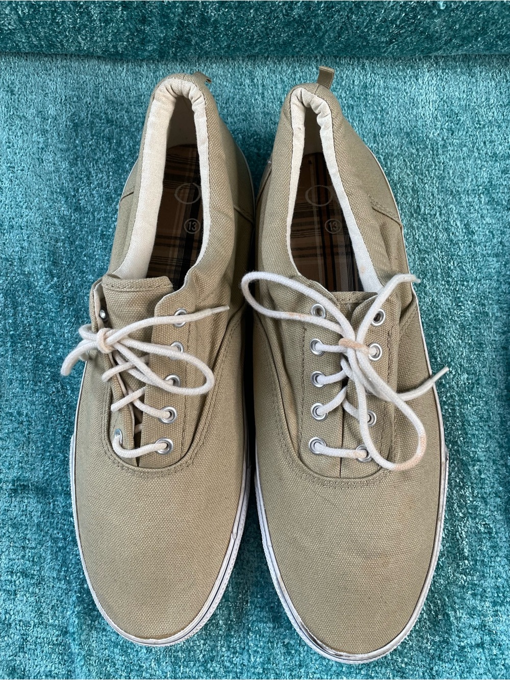 Op Men’s Classic Canvas Lace-Up Sneakers in Khaki Size 13